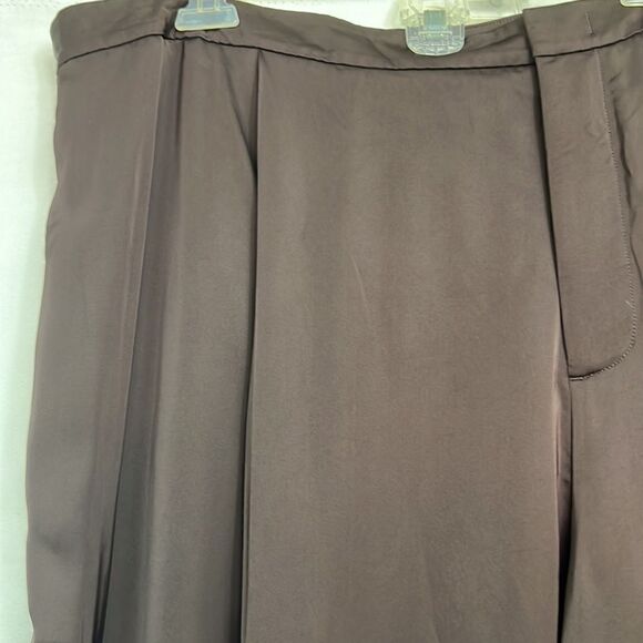 Vince Satin Pleated Cropped wide Leg Pants size 24plus. NWOT - Picture 4 of 14